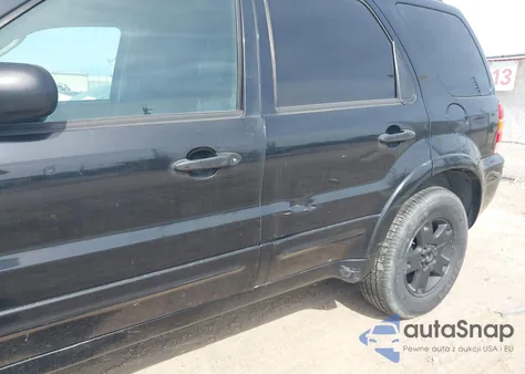 2005 Ford Escape Limited z USA, uszkodzony, nr VIN 1FMCU04125KB02489